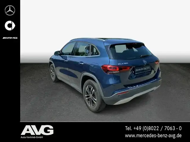 Mercedes-Benz GLA 180