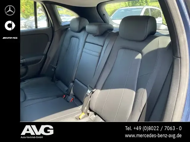 Mercedes-Benz GLA 180