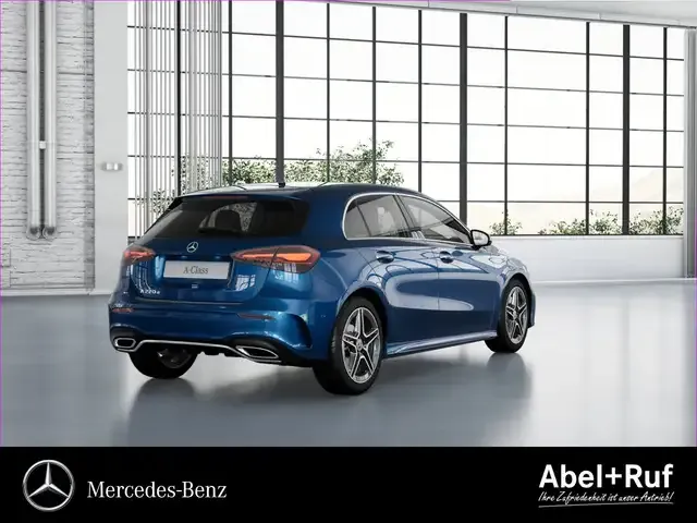 Mercedes-Benz A 220