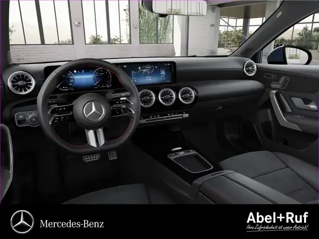 Mercedes-Benz A 220