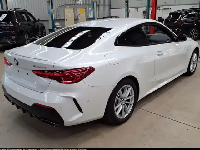BMW 440