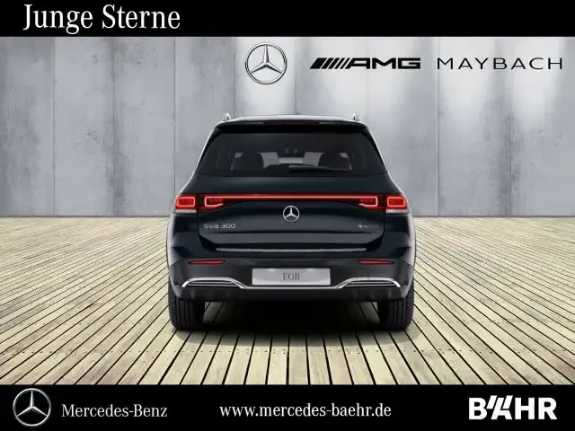 Mercedes-Benz EQB 300