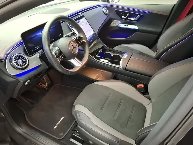 Mercedes-Benz EQE 300