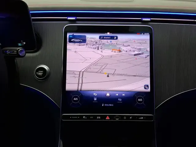 Mercedes-Benz EQE 300