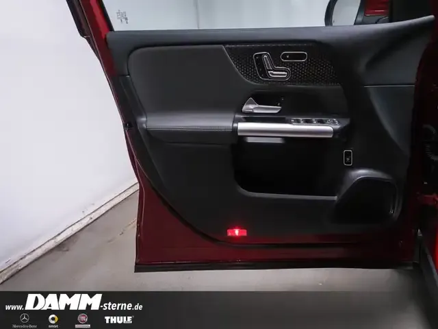 Mercedes-Benz EQA 300