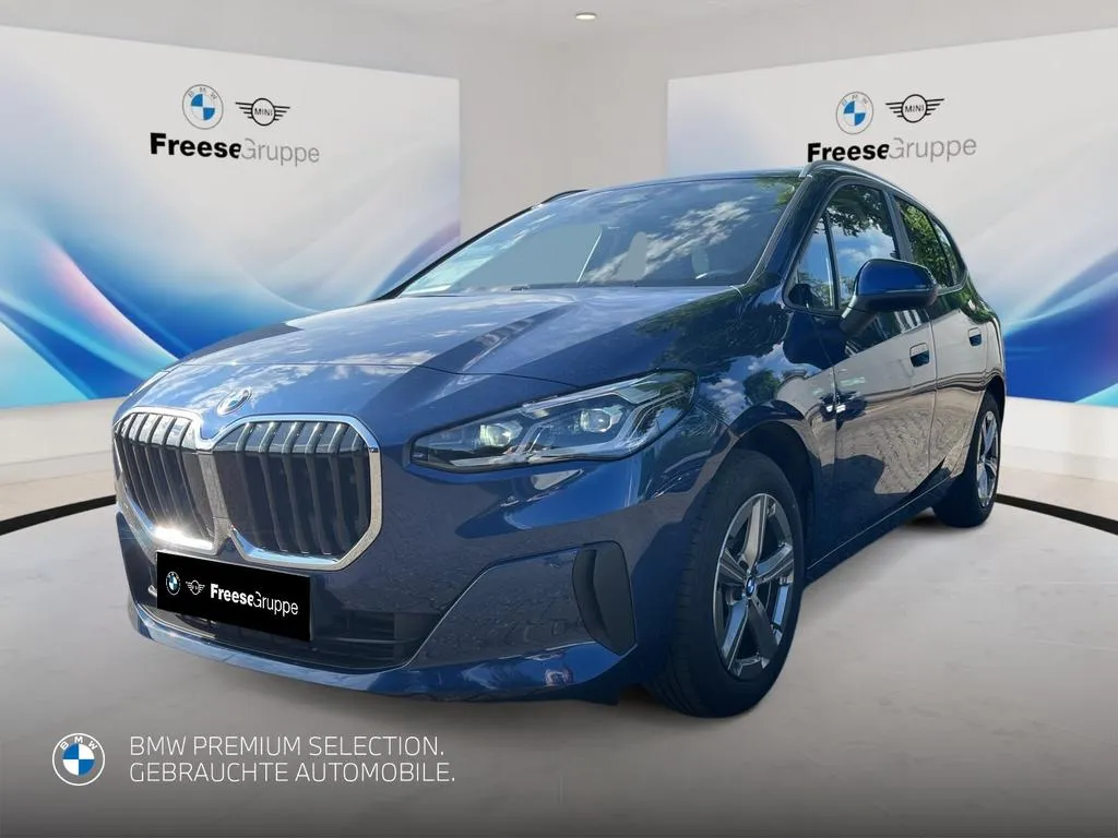 BMW 220