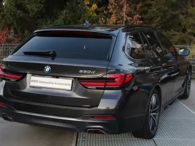 BMW 530