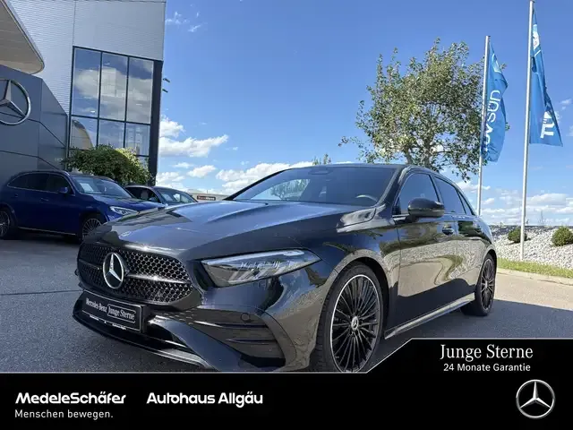 Mercedes-Benz A 220