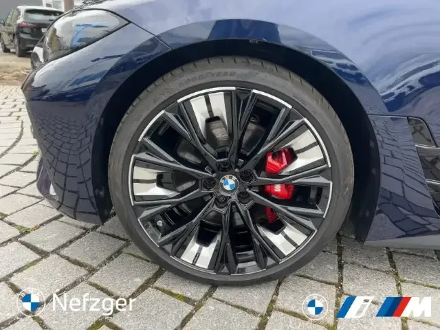 BMW 440