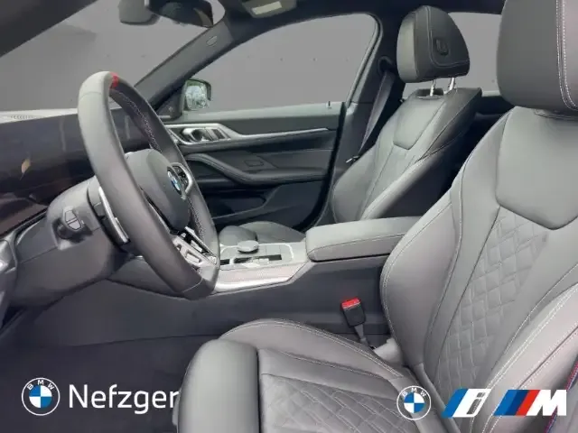BMW 440