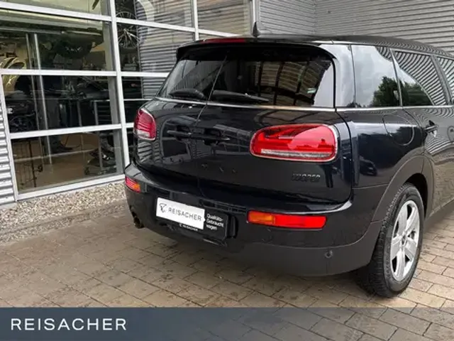 MINI Cooper Clubman