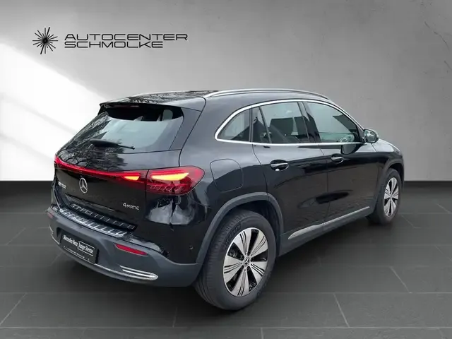 Mercedes-Benz EQA 300