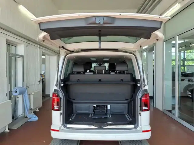 Volkswagen T6.1 Multivan