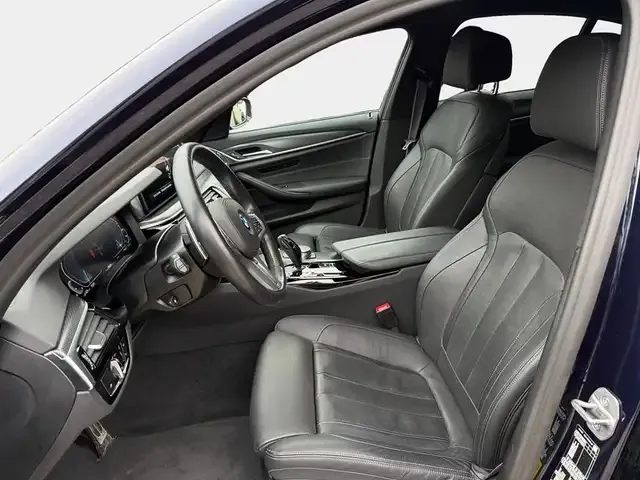 BMW 545