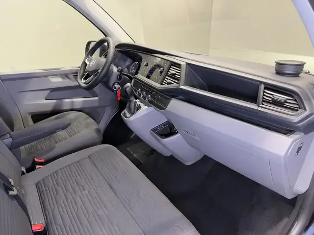 Volkswagen T6.1 Caravelle