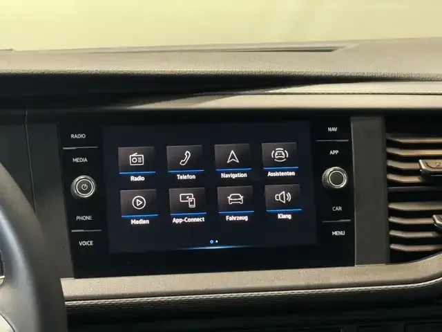 Volkswagen T6.1 Caravelle