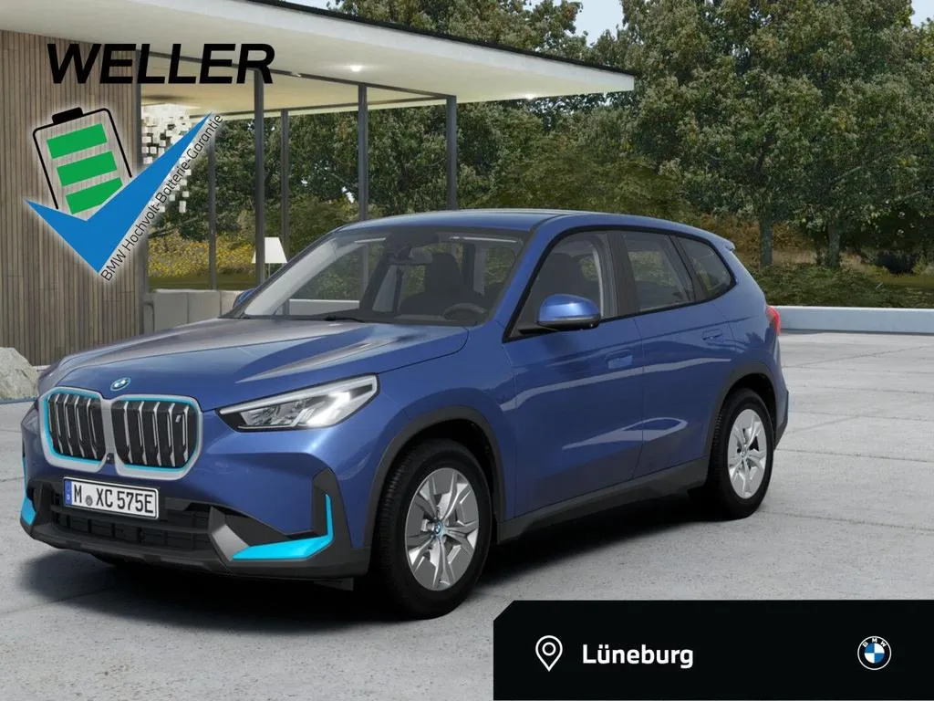 BMW iX1