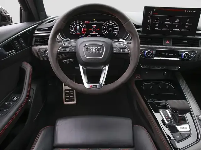 Audi RS4