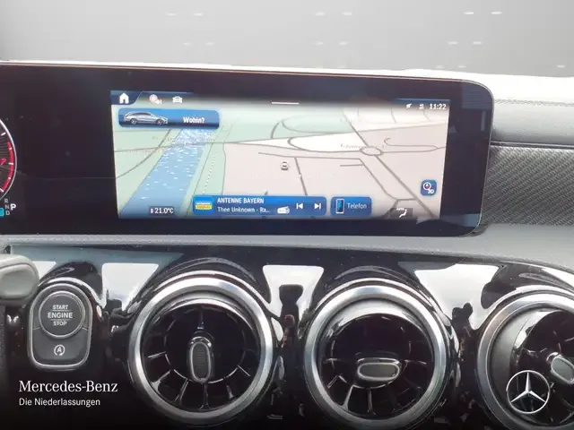 Mercedes-Benz CLA 180