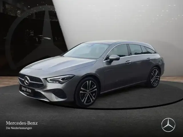 Mercedes-Benz CLA 180