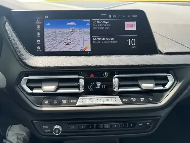 BMW 235