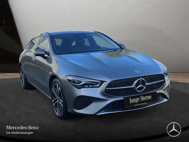 Mercedes-Benz CLA 180