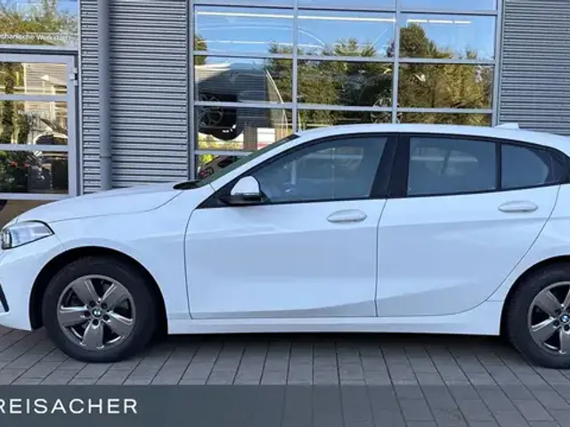 BMW 118