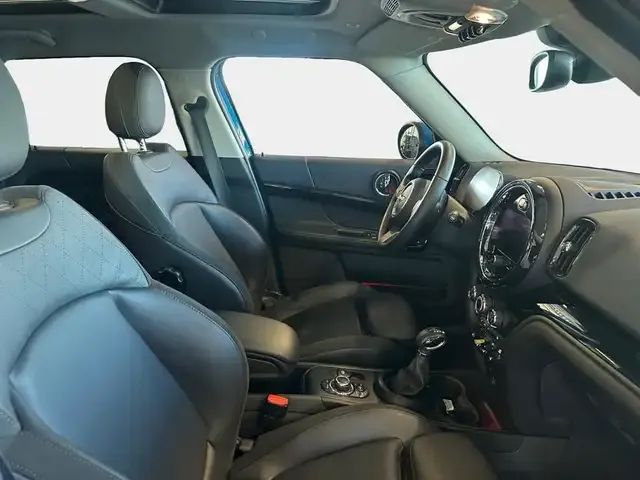 MINI Cooper SE Countryman