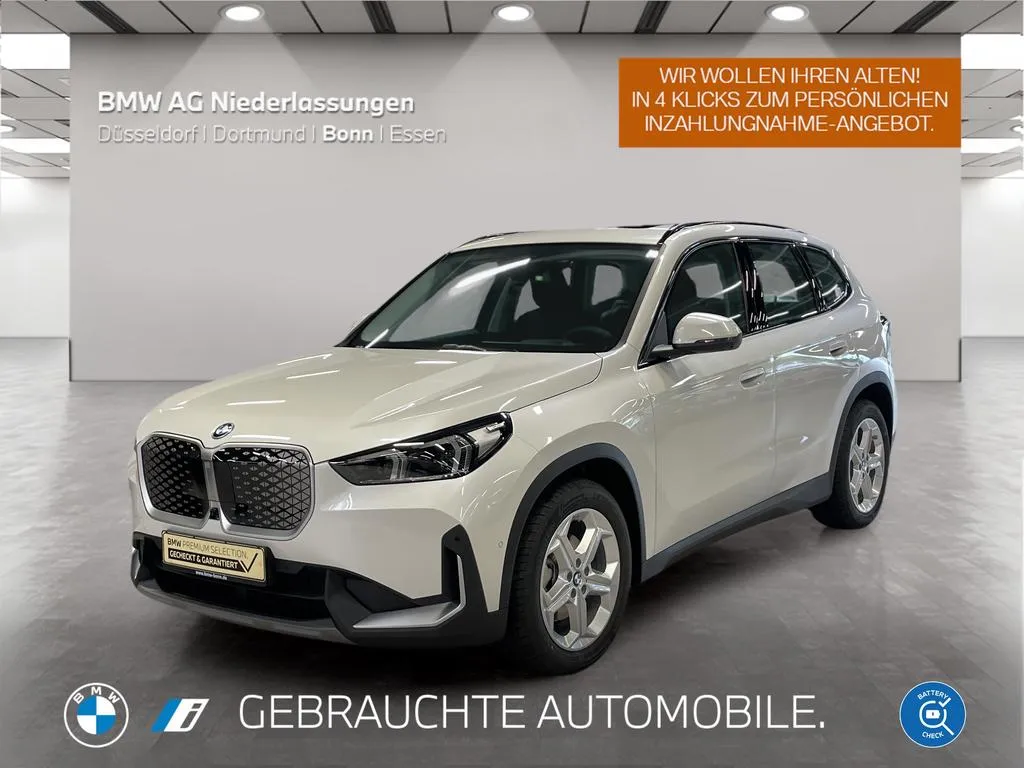 BMW iX1