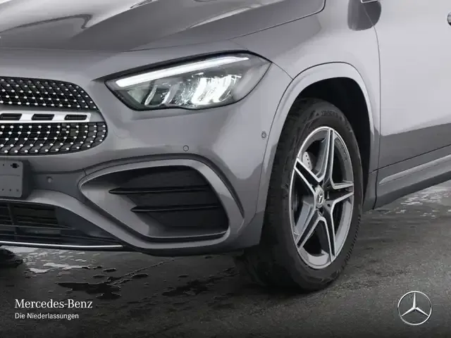 Mercedes-Benz GLA 250