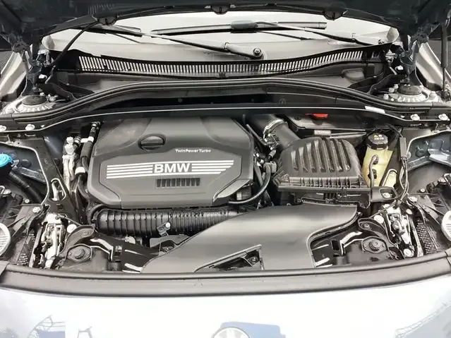 BMW 120