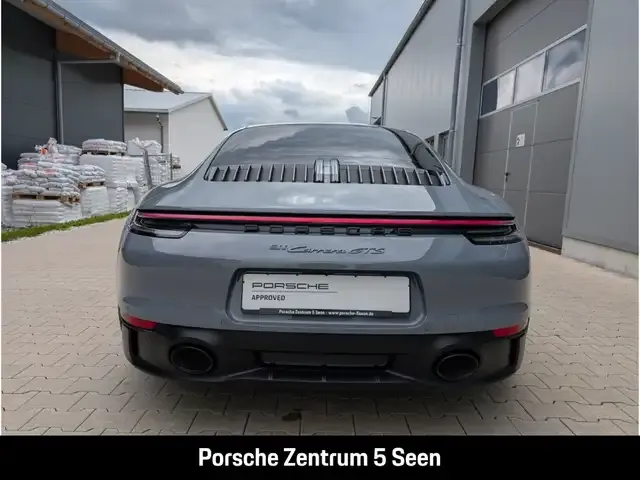 Porsche 992