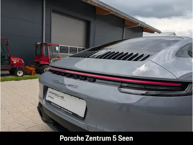 Porsche 992