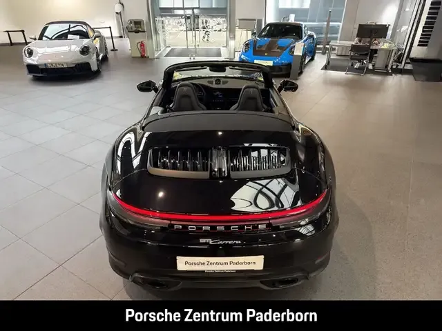 Porsche 992