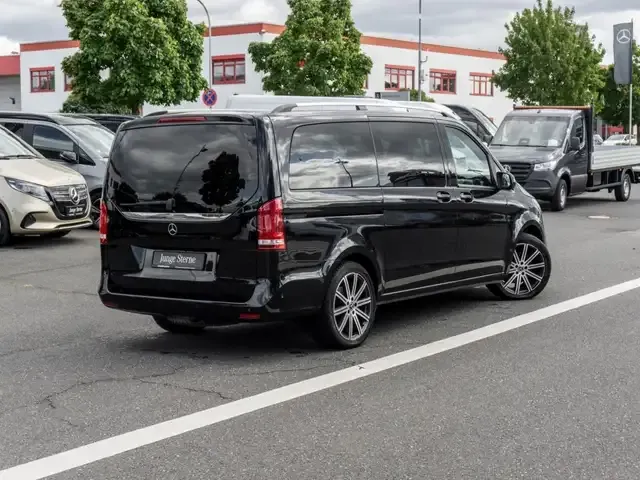 Mercedes-Benz V 300