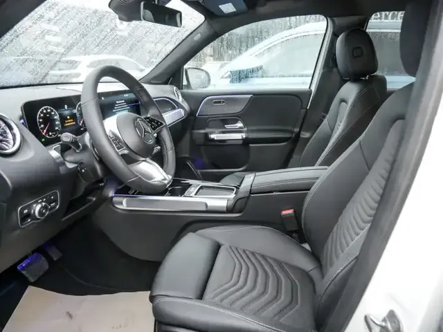 Mercedes-Benz GLB 200