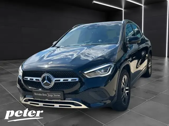 Mercedes-Benz GLA 180