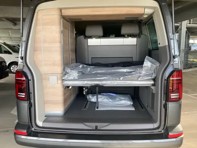 Volkswagen T6.1 California