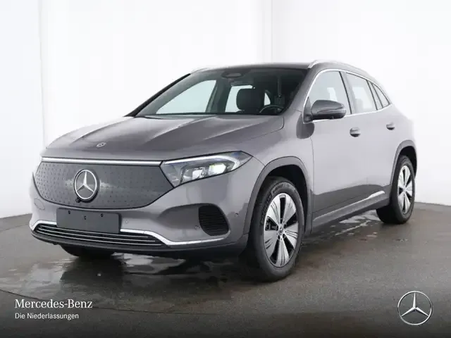 Mercedes-Benz EQA 300