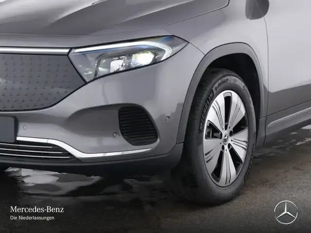 Mercedes-Benz EQA 300