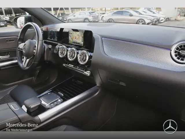 Mercedes-Benz EQA 250