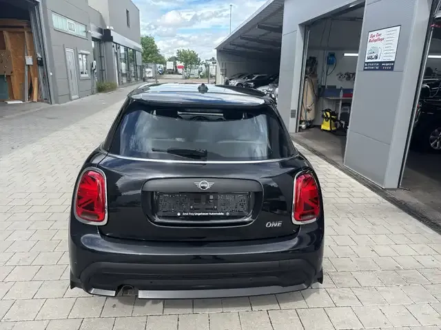MINI One
