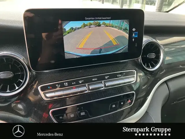 Mercedes-Benz V 250