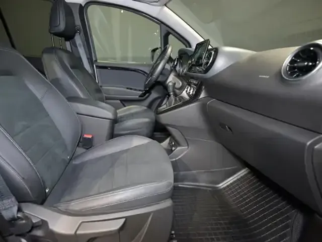 Mercedes-Benz T-Class