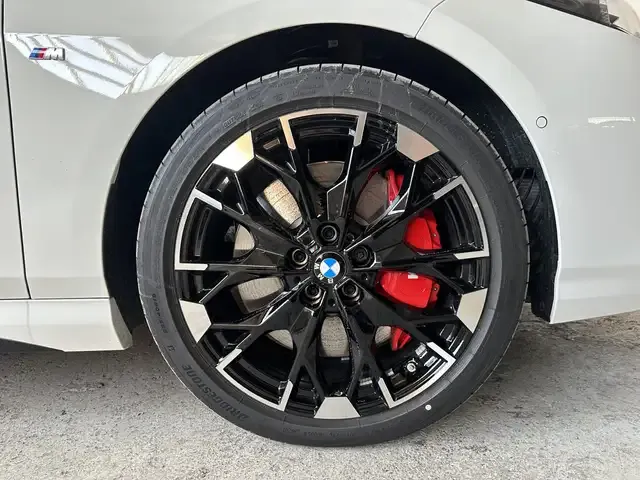 BMW 235
