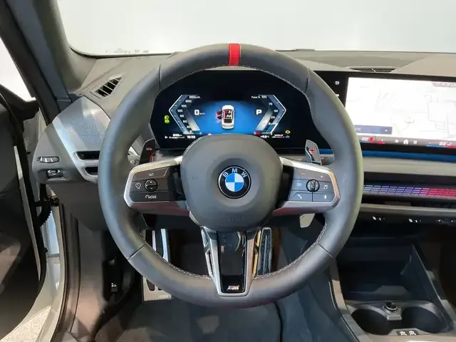BMW 235