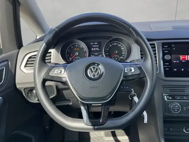 Volkswagen Golf Sportsvan