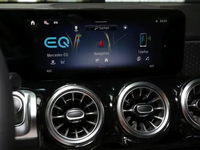 Mercedes-Benz EQB 300