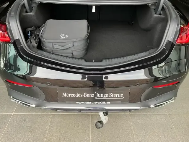 Mercedes-Benz CLE 300