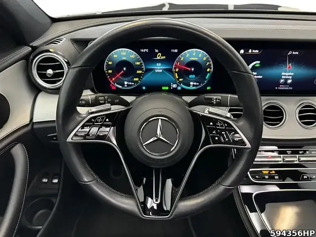 Mercedes-Benz E 300